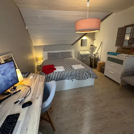 Maison Calme Bord De 150m Tatil Evi
